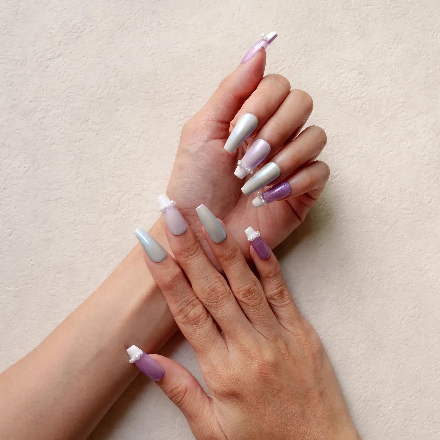 Ami Ami Press On Nails Adore