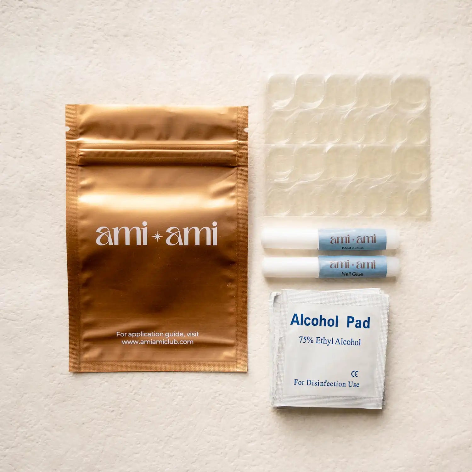Ami Ami Press-On Nails Sticky5 Glue2